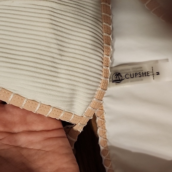 Cupshe bikini - Picture 2 of 3